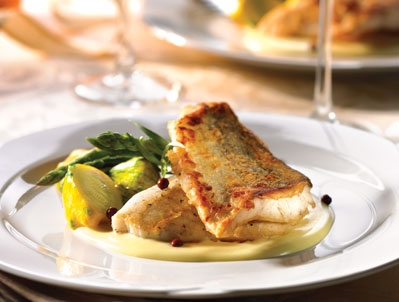 Walleye Fillets with Champagne Sauce